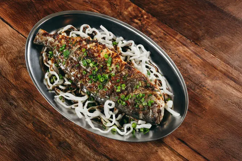 შემწვარი დორადო.webp